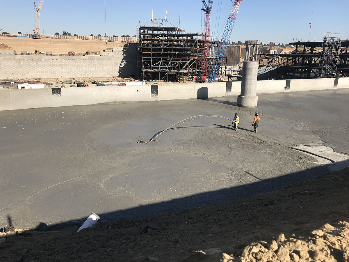 https://www.cell-crete.com/build/wp-content/uploads/2018/08/Cell-Crete-LA-Stadium-Trench-Backfill-7.jpg