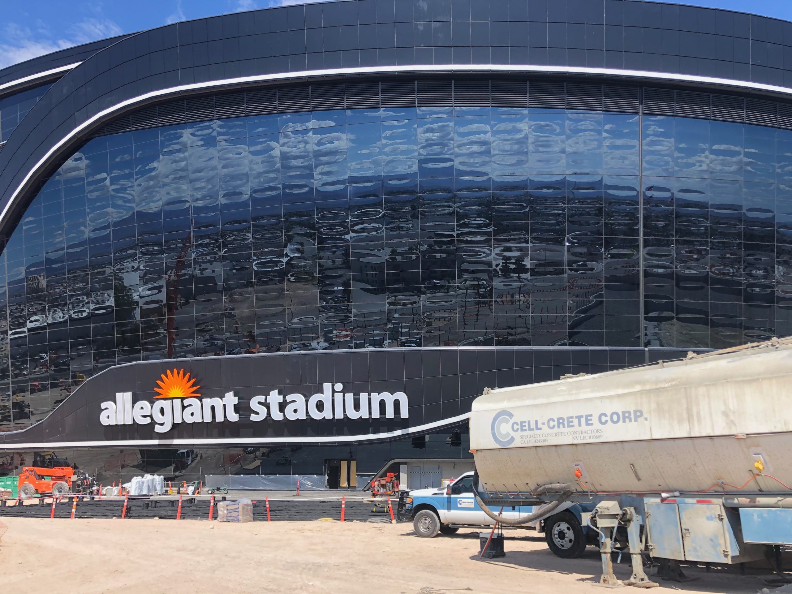 https://www.cell-crete.com/build/wp-content/uploads/2020/05/Raiders-Allegiant-Stadium-Album-9-of-21-scaled.jpeg